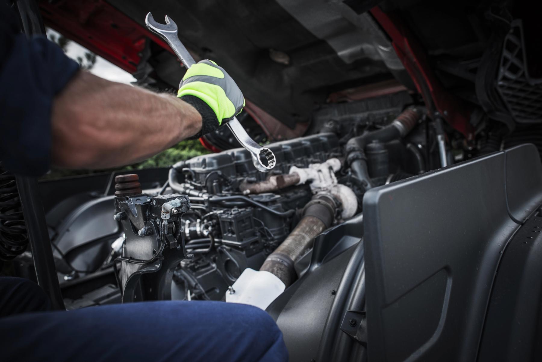 Roadside Assistance And Towing (12)